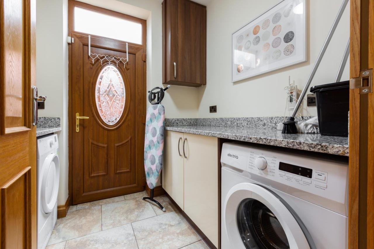 Albert - 5 Bedrooms Sleeps 11 Parking Wi-Fi Contractors Preston (Lancashire) Exterior foto